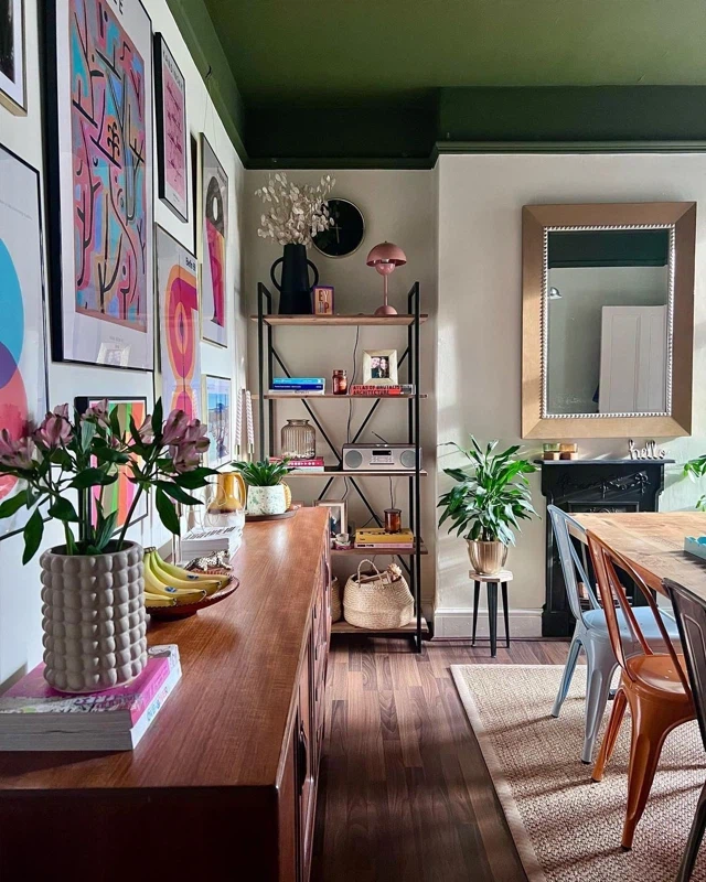 Гостиная в стиле пост-модерн